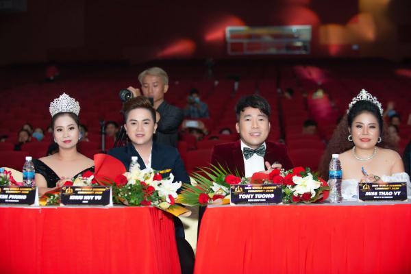 Giọng hát “cực chất”, vũ điệu điêu luyện, Khưu Huy Vũ gât “sốt” tại cambodia