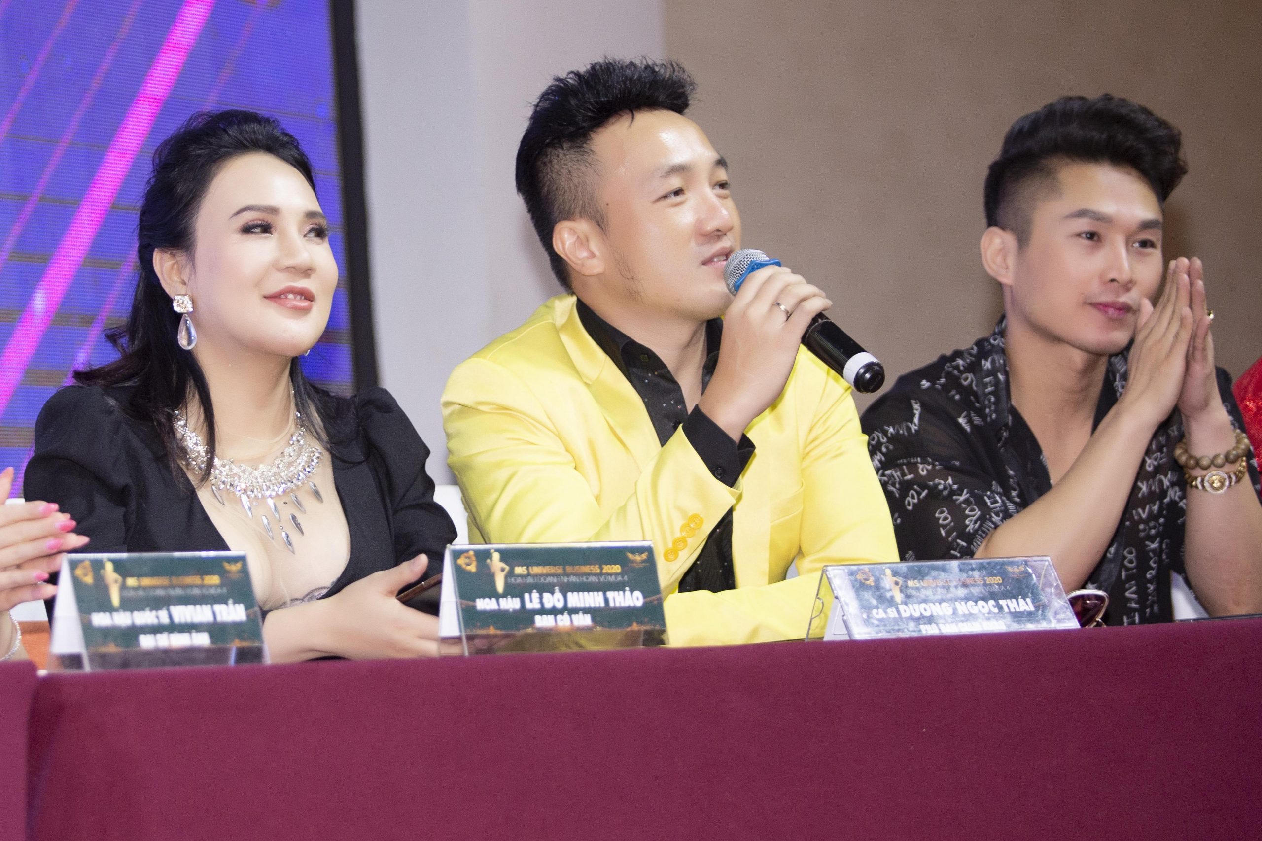 Làm giám khảo và trình diễn, Dương Ngọc Thái thu hút thí sinh Hoa hậu Doanh nhân Hoàn vũ