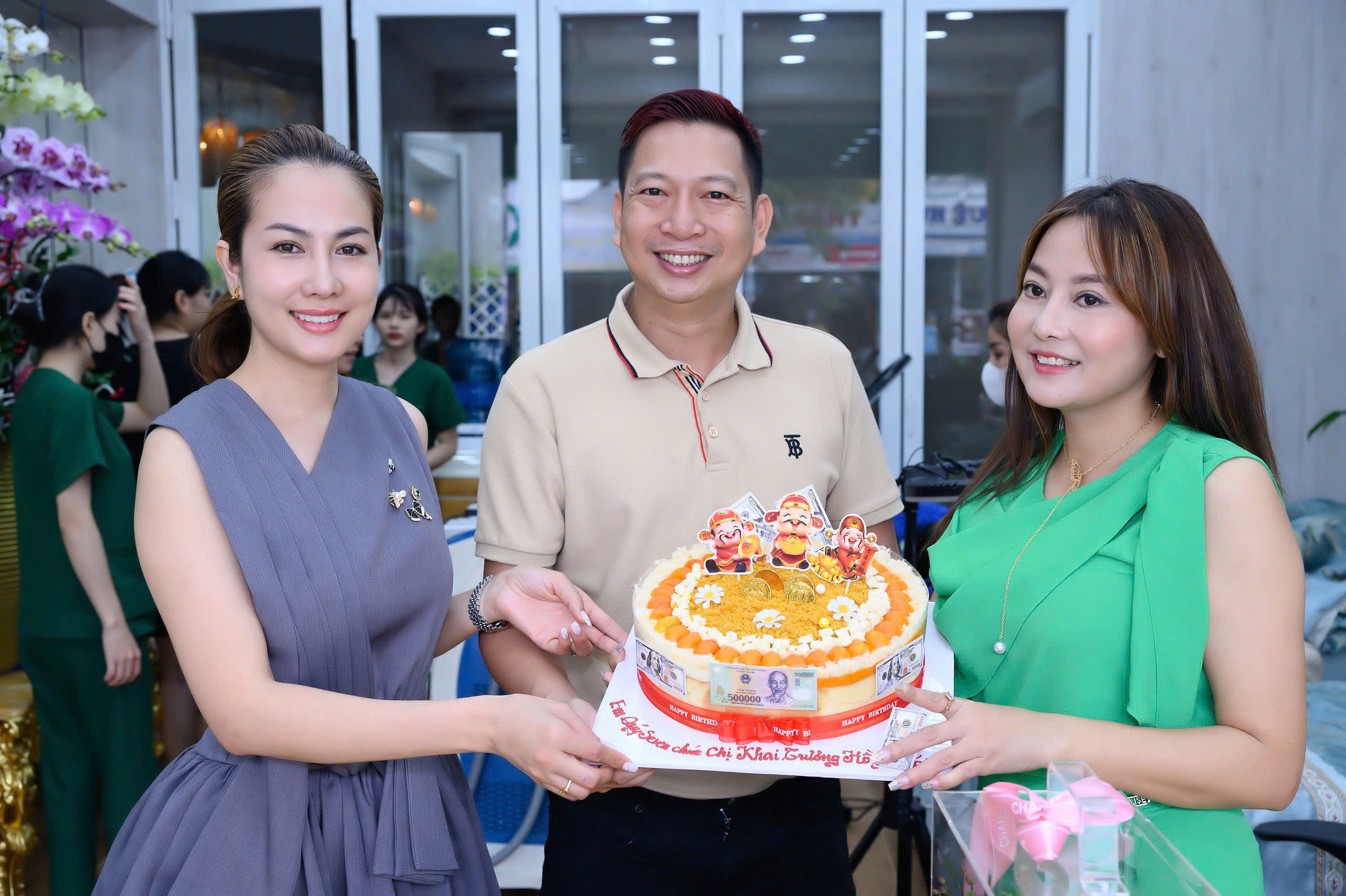 Khai trương chi nhánh mới của Hoàng Anh Beauty, thêm địa chỉ làm đẹp uy tín tại T.HCM