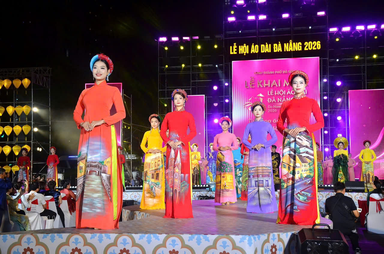 Áo dài Nguyễn Tuấn sẽ “khoe dáng” tại Hoa hậu Doanh nhân Hoàn vũ – Ms Universe Business 2026